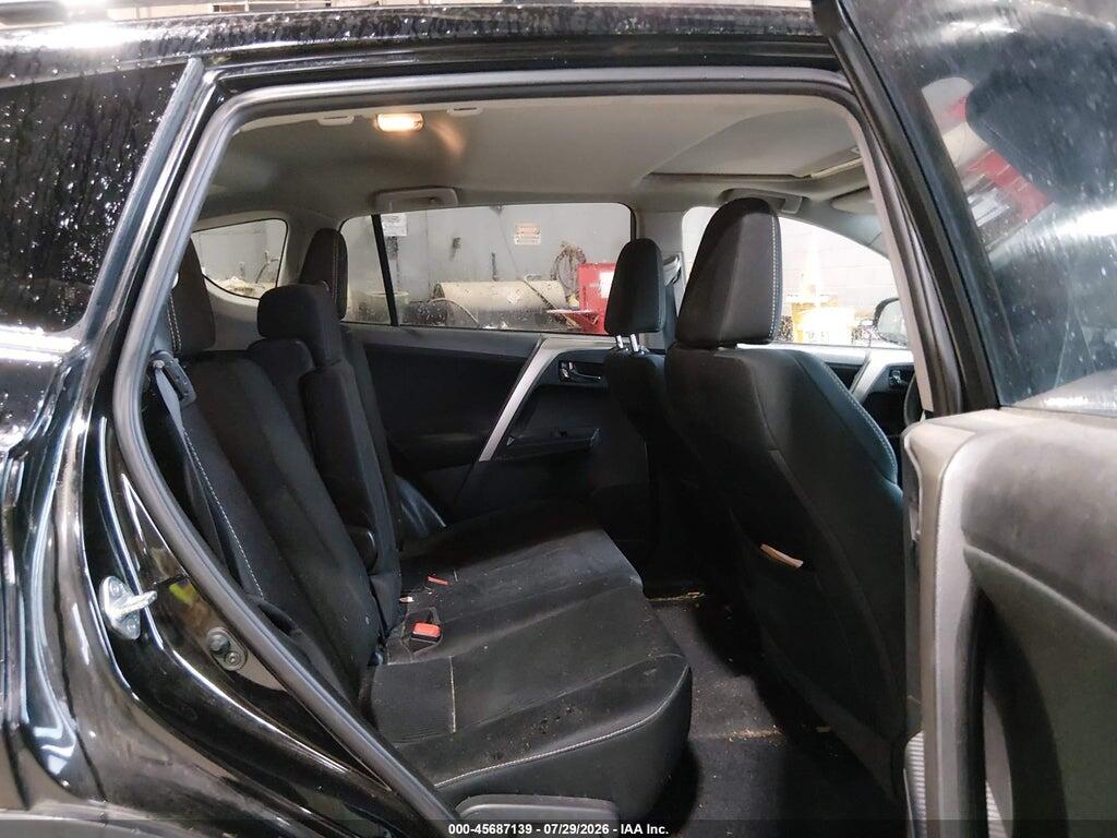 2T3RFREV2FW341130 2015 TOYOTA RAV4 photo no. 8