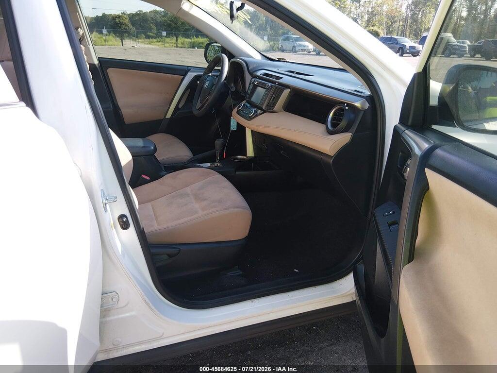 JTMWFREV3FD048420 2015 TOYOTA RAV4 photo no. 5