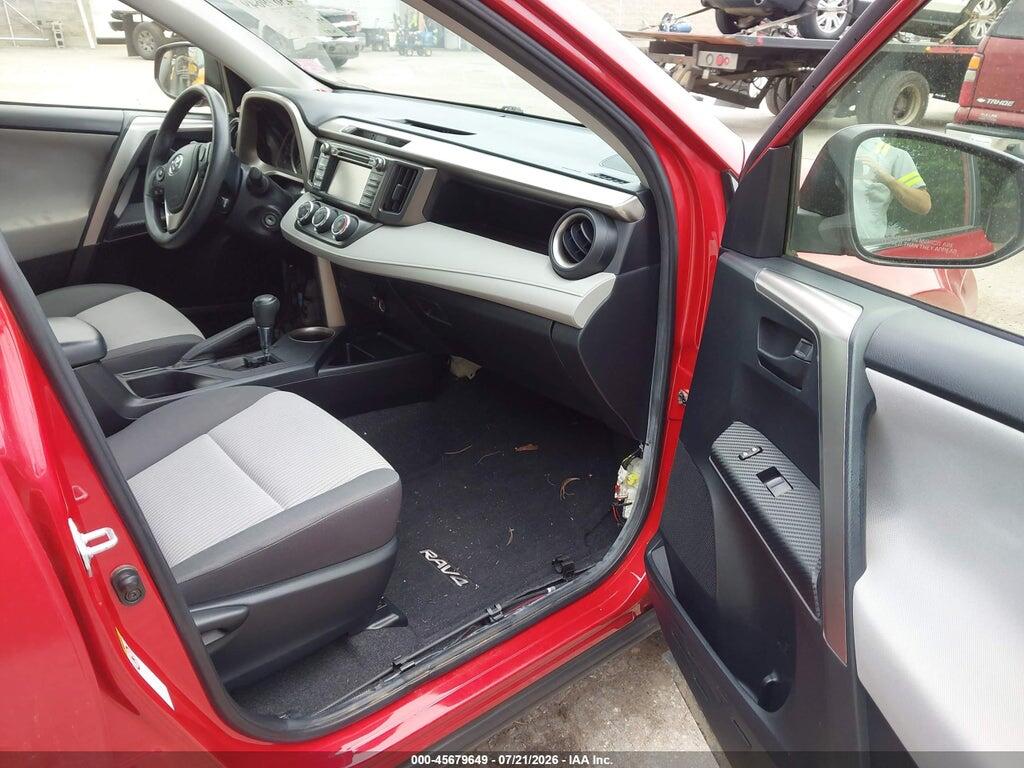 JTMBFREV6FD108379 2015 TOYOTA RAV4 photo no. 5