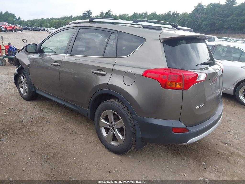 JTMRFREV9FD157185 2015 TOYOTA RAV4 photo no. 3