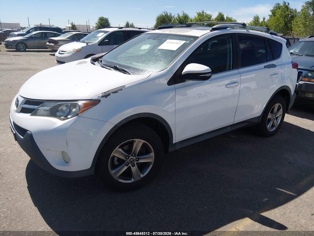 2T3RFREV6FW270868 2015 TOYOTA RAV4 photo no. 2