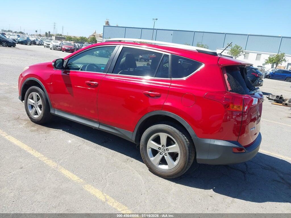 2T3WFREV8FW160410 2015 TOYOTA RAV4 photo no. 3