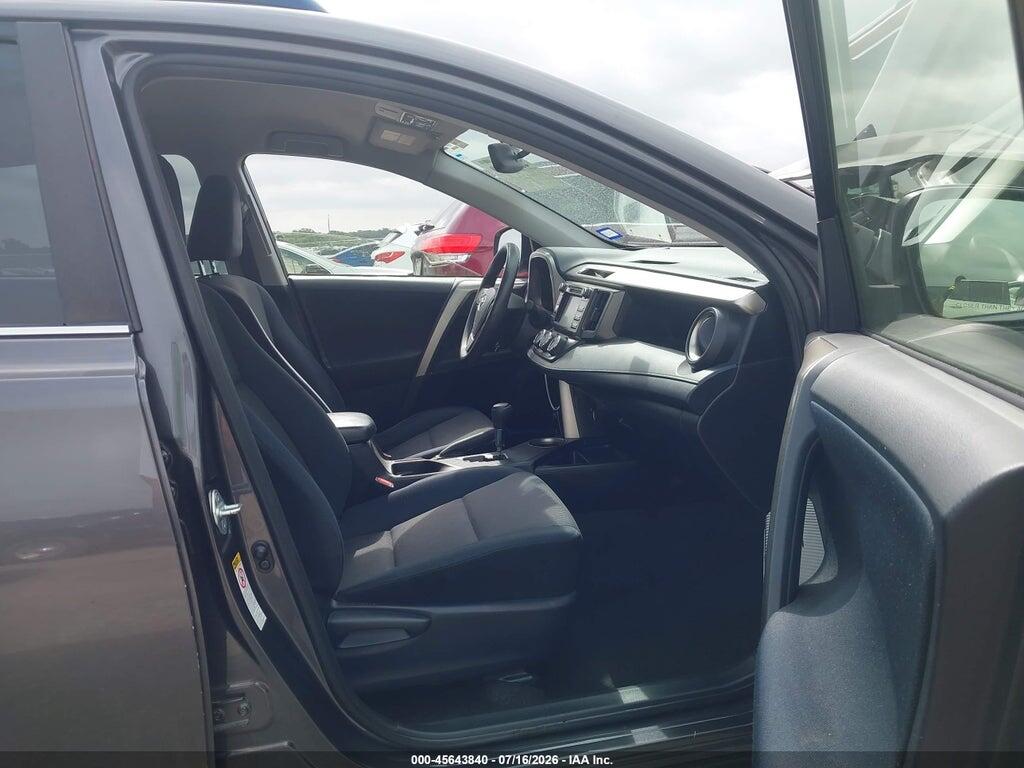 JTMZFREV7FJ032087 2015 TOYOTA RAV4 photo no. 5