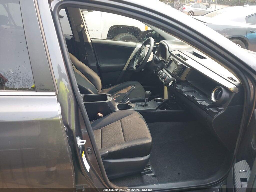 JTMBFREV4FJ015216 2015 TOYOTA RAV4 photo no. 5