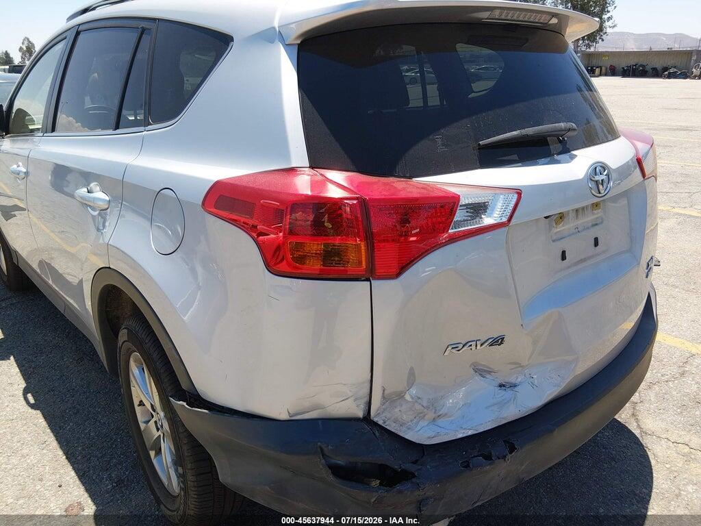 JTMRFREV6FJ034137 2015 TOYOTA RAV4 photo no. 12