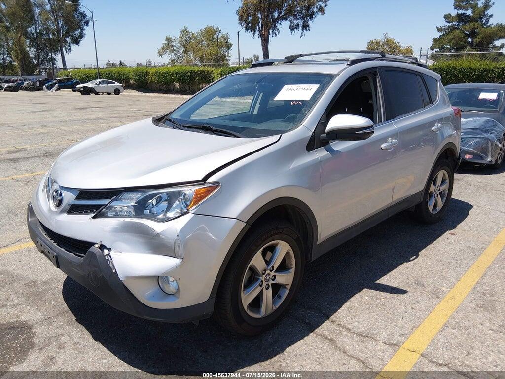 JTMRFREV6FJ034137 2015 TOYOTA RAV4 photo no. 2
