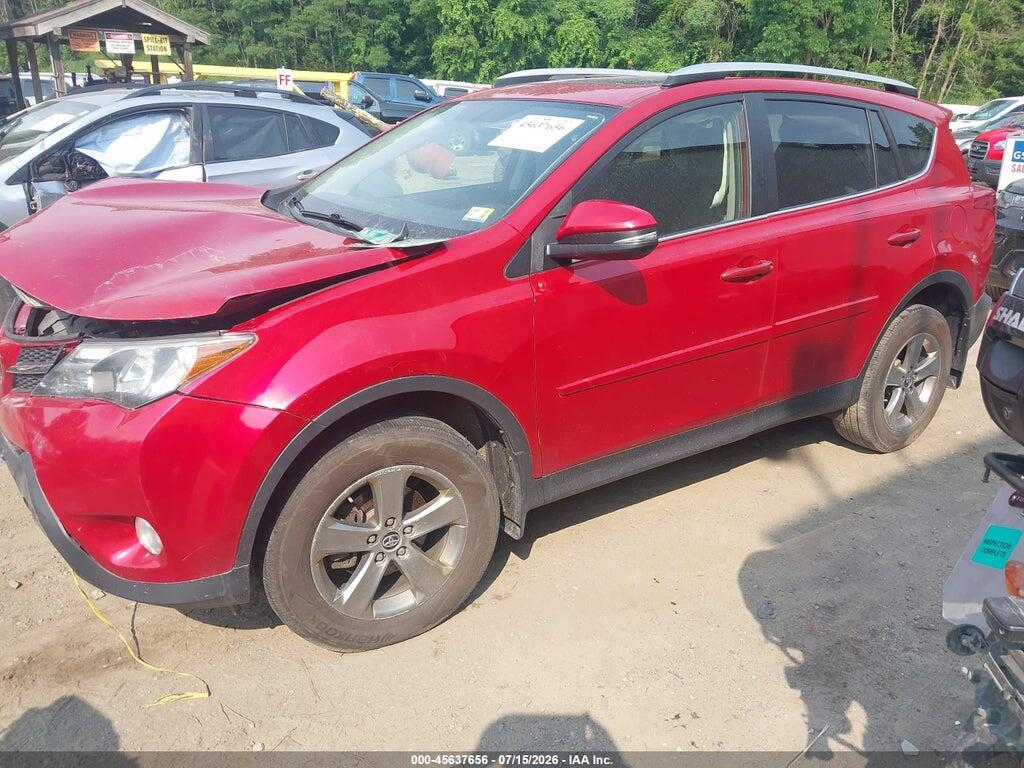 JTMRFREV5FD173612 2015 TOYOTA RAV4 photo no. 2