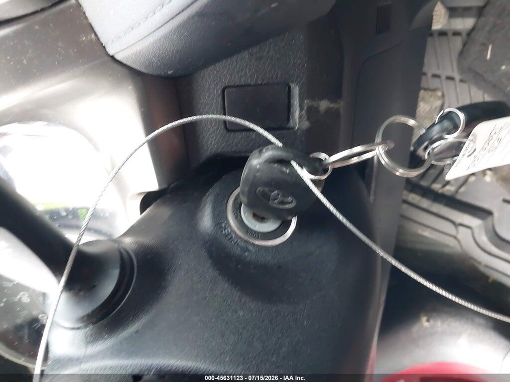 JTMZFREV7FD053956 2015 TOYOTA RAV4 photo no. 11