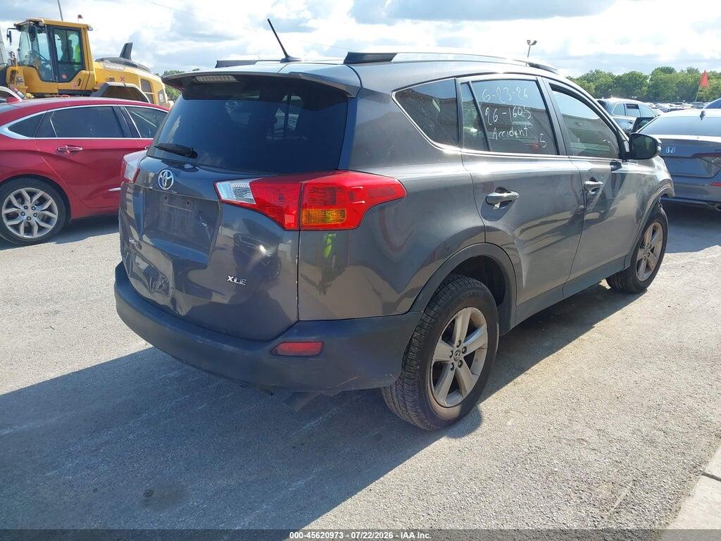 2T3WFREVXFW219554 2015 TOYOTA RAV4 photo no. 4