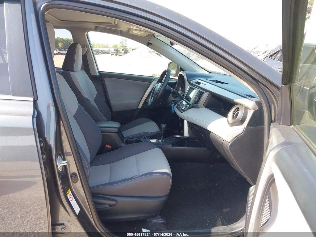 JTMRFREV2FD115408 2015 TOYOTA RAV4 photo no. 5