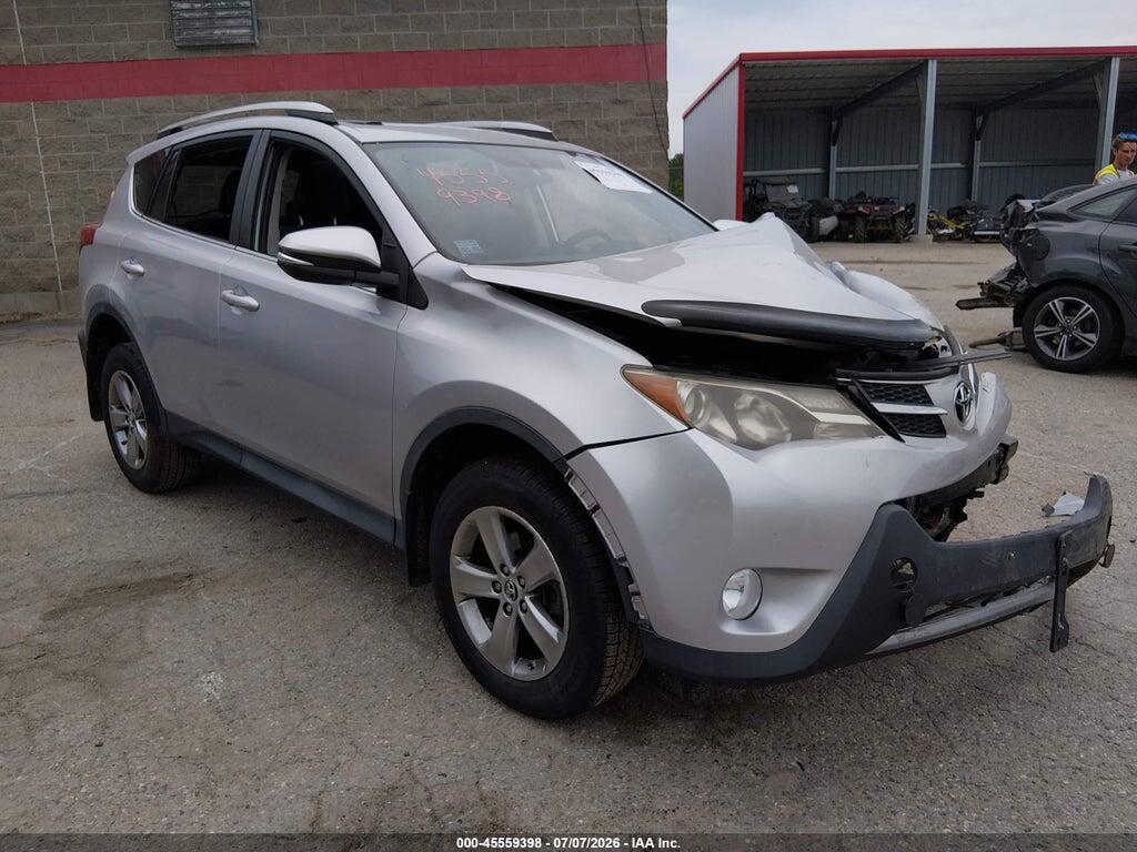 2T3RFREV9FW386176 2015 TOYOTA RAV4 photo no. 1