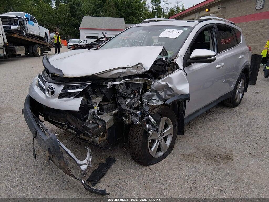 2T3RFREV9FW386176 2015 TOYOTA RAV4 photo no. 6