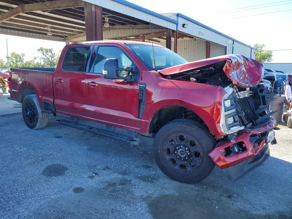 2026 FORD F250 SUPER DUTY — Фото 4 из 12