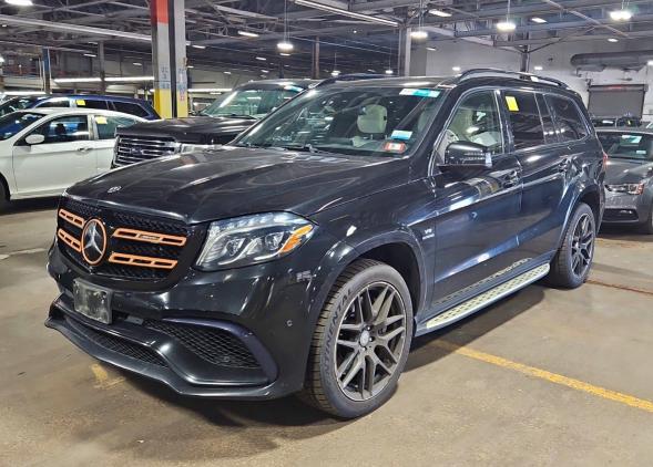 2017 MERCEDES-BENZ GLS 63 AMG 4MATIC — Фото 2 из 10