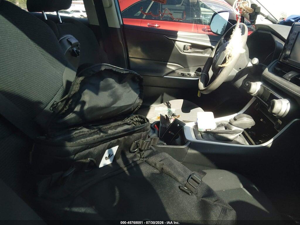 2T3G1RFV7LC061382 2020 TOYOTA RAV4 photo no. 5