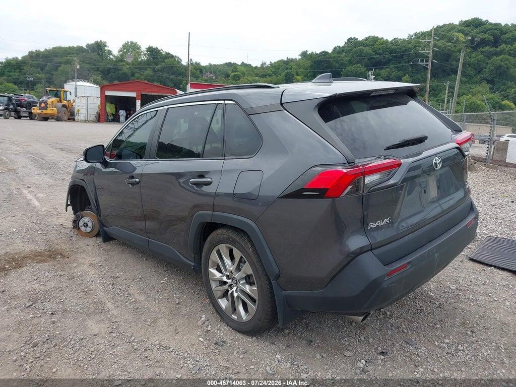 2T3A1RFV6LW121365 2020 TOYOTA RAV4 photo no. 3