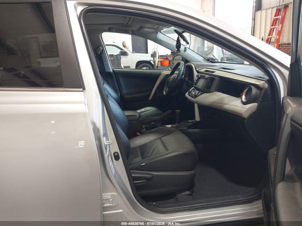2T3RFREV5FW353529 2015 TOYOTA RAV4 photo no. 5