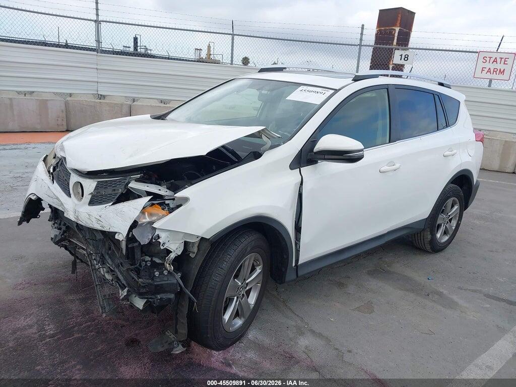 JTMWFREV3FD076394 2015 TOYOTA RAV4 photo no. 2