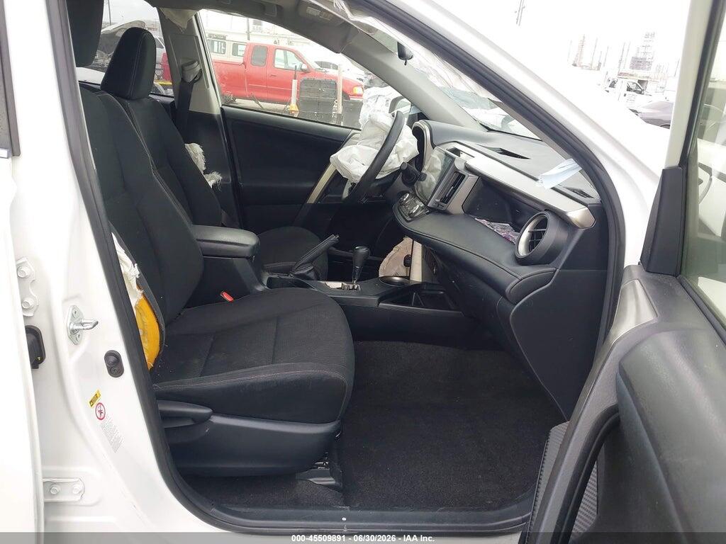 JTMWFREV3FD076394 2015 TOYOTA RAV4 photo no. 5