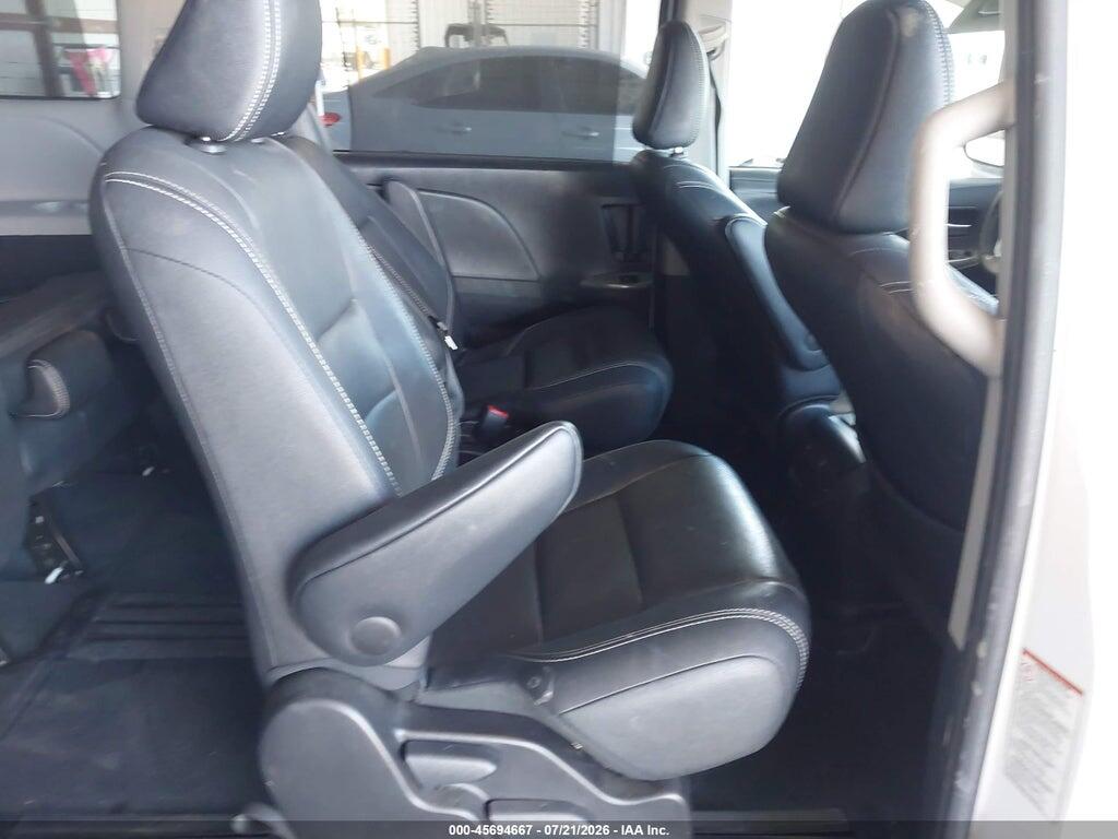 5TDXK3DC6FS586790 2015 TOYOTA SIENNA photo no. 8