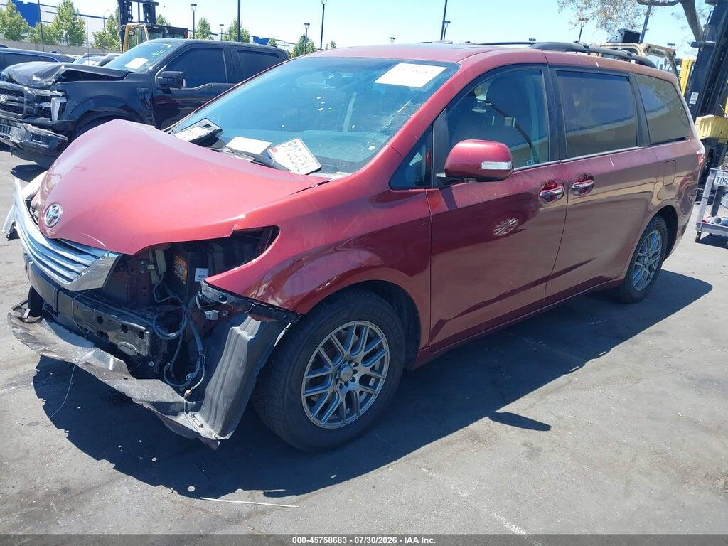 5TDDK3DC4FS121024 2015 TOYOTA SIENNA photo no. 2