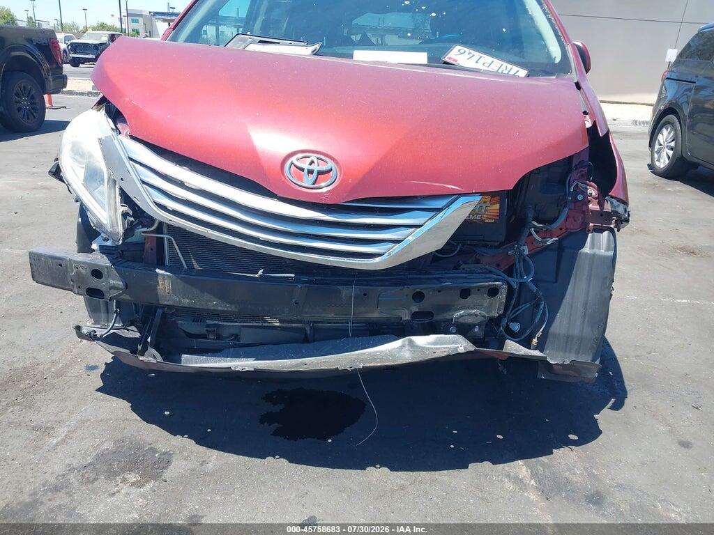 5TDDK3DC4FS121024 2015 TOYOTA SIENNA photo no. 6