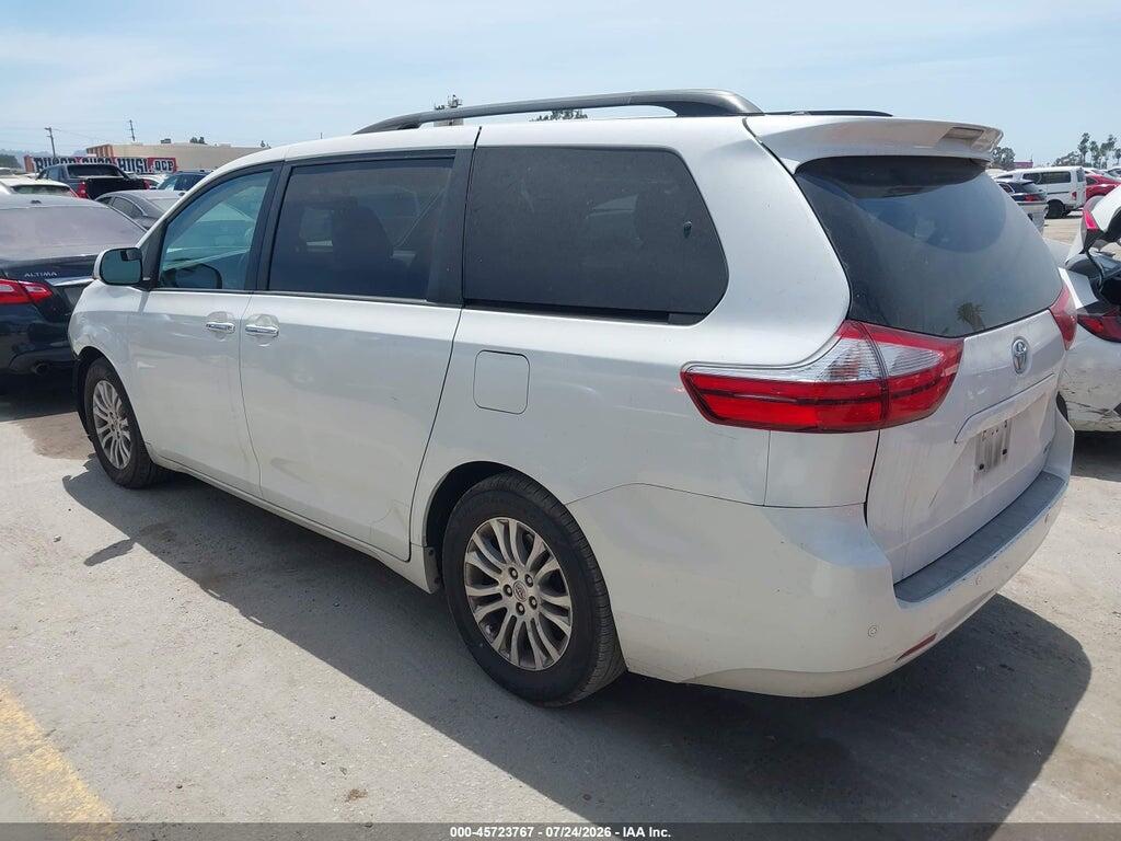 5TDYK3DC4FS671440 2015 TOYOTA SIENNA photo no. 3