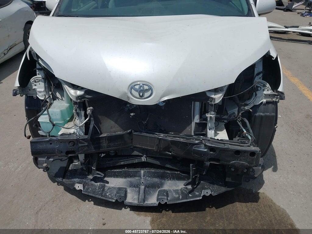 5TDYK3DC4FS671440 2015 TOYOTA SIENNA photo no. 6