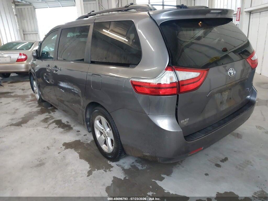 5TDKK3DC8FS673858 2015 TOYOTA SIENNA photo no. 3