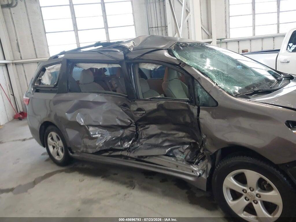 5TDKK3DC8FS673858 2015 TOYOTA SIENNA photo no. 6