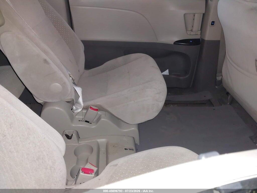 5TDKK3DC8FS673858 2015 TOYOTA SIENNA photo no. 8