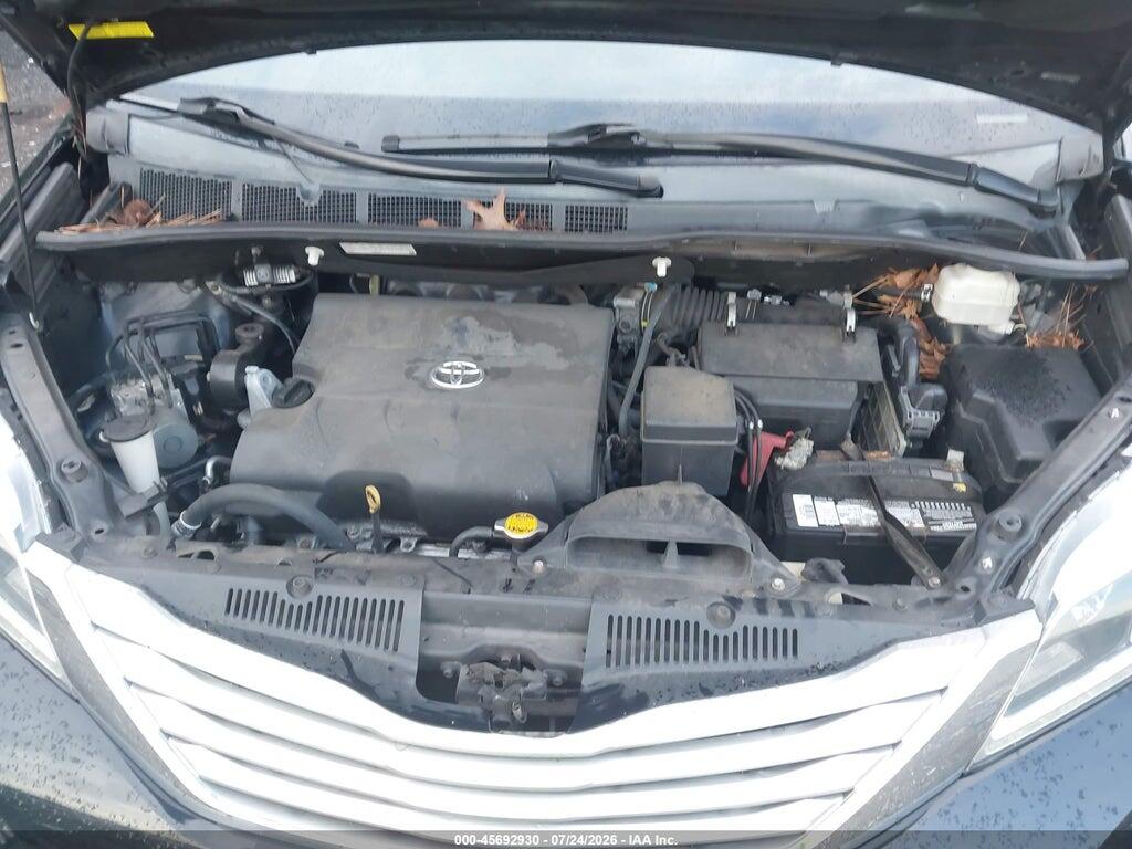 5TDYK3DC9FS619401 2015 TOYOTA SIENNA photo no. 10