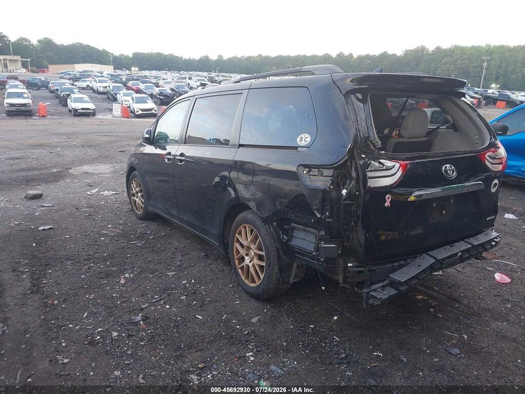 5TDYK3DC9FS619401 2015 TOYOTA SIENNA photo no. 3
