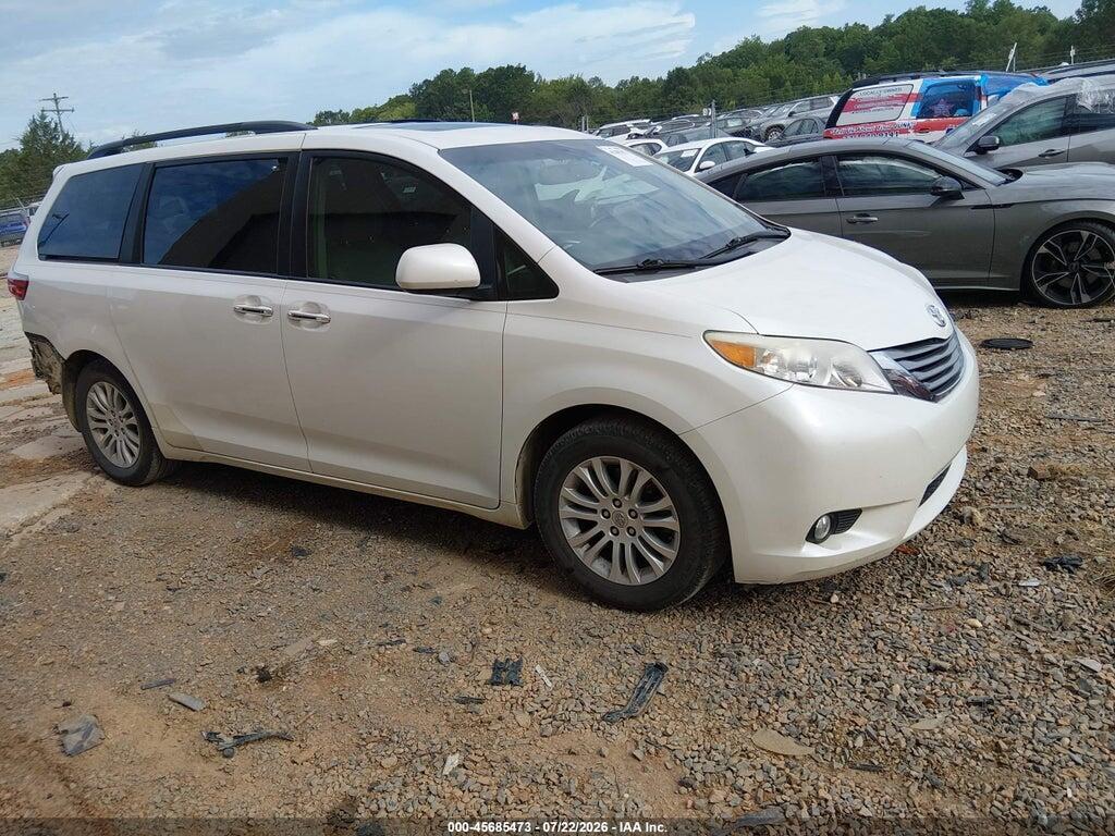 5TDYK3DCXFS616152 2015 TOYOTA SIENNA photo no. 1