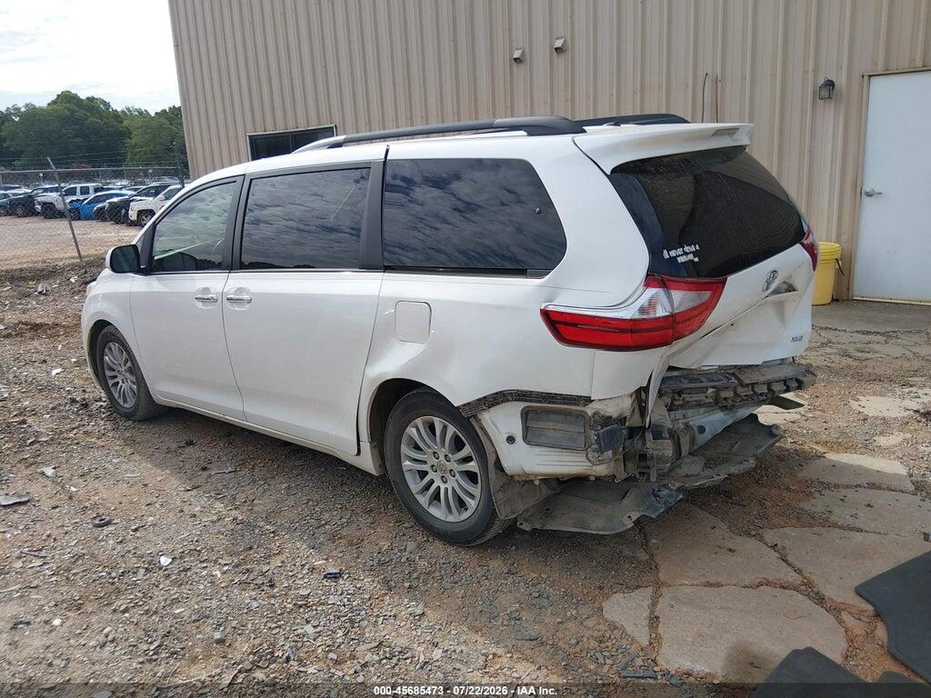 5TDYK3DCXFS616152 2015 TOYOTA SIENNA photo no. 3