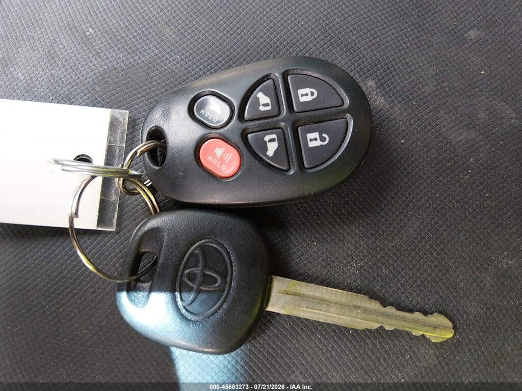 5TDXK3DC1FS577110 2015 TOYOTA SIENNA photo no. 11