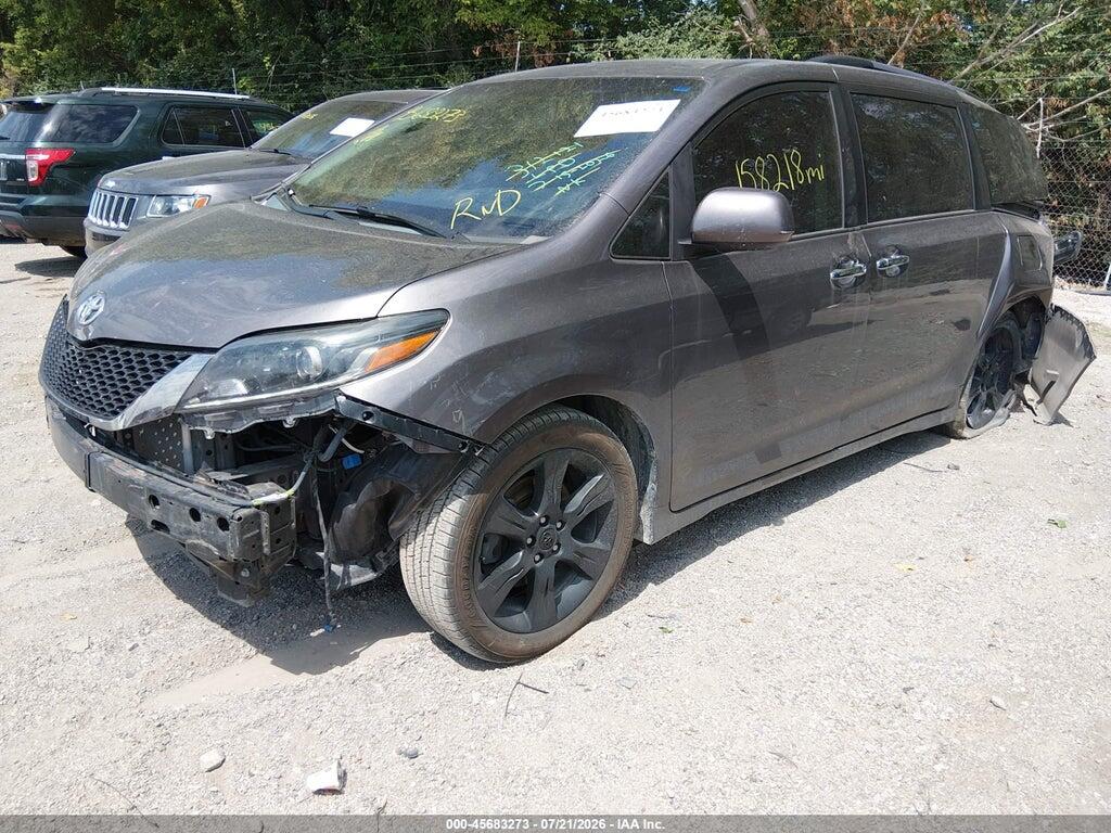 5TDXK3DC1FS577110 2015 TOYOTA SIENNA photo no. 2