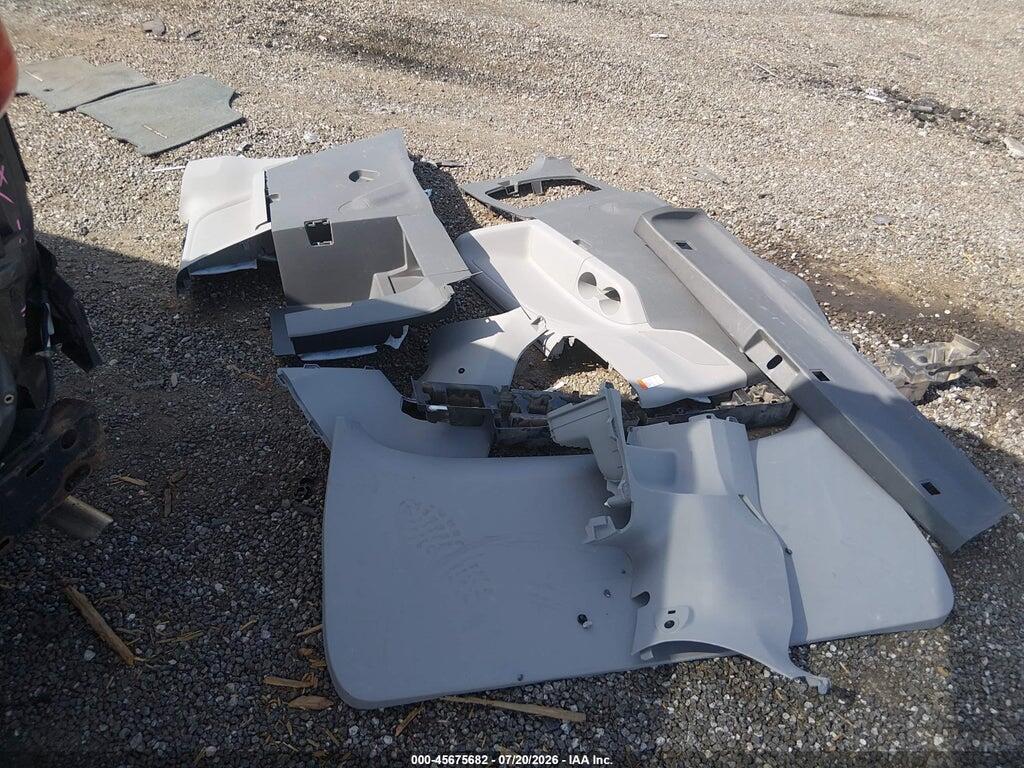 5TDYK3DC3FS638932 2015 TOYOTA SIENNA photo no. 12