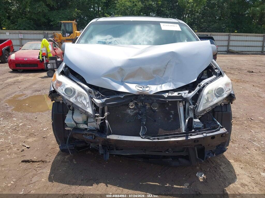 5TDDK3DCXFS125952 2015 TOYOTA SIENNA photo no. 6