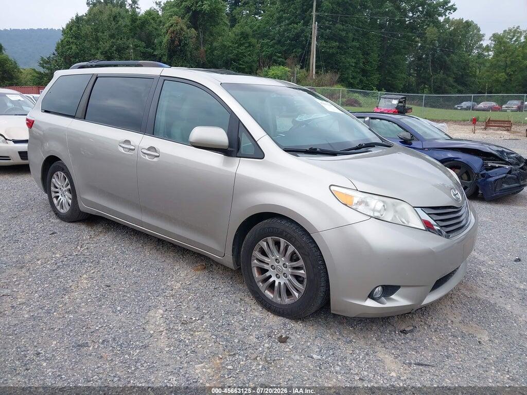 5TDYK3DCXFS683236 2015 TOYOTA SIENNA photo no. 1