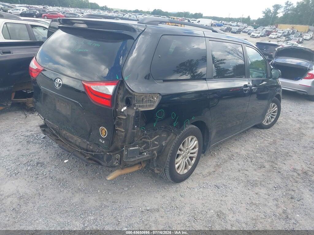 5TDYK3DC4FS551167 2015 TOYOTA SIENNA photo no. 4