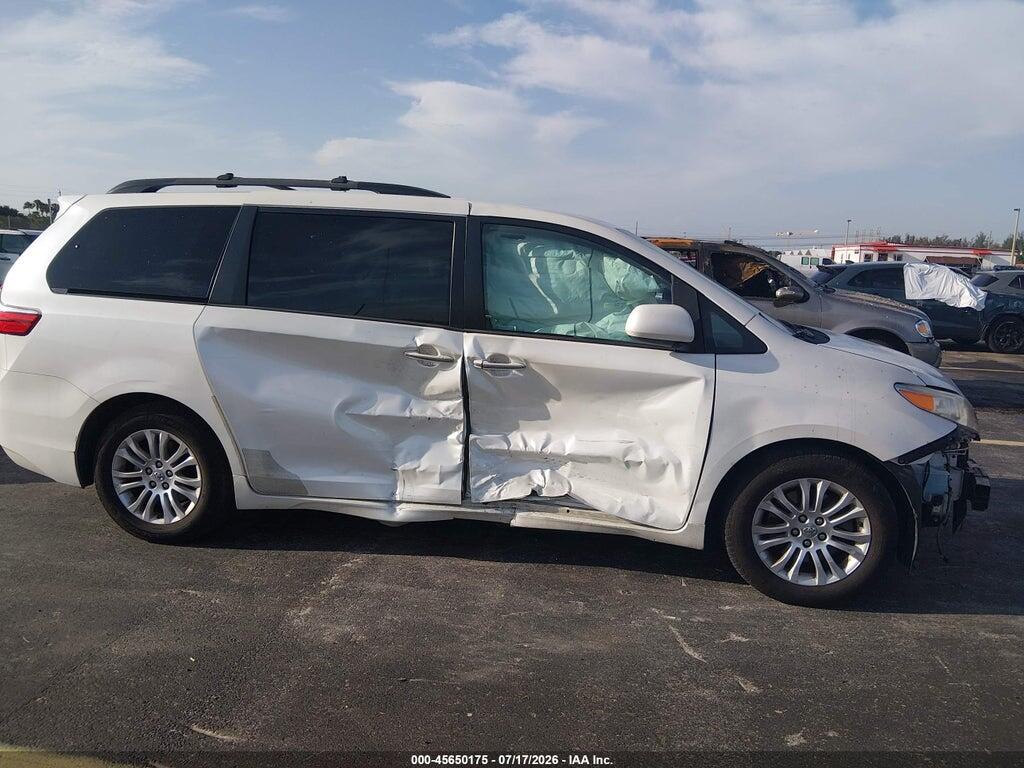 5TDYK3DC2FS550230 2015 TOYOTA SIENNA photo no. 6