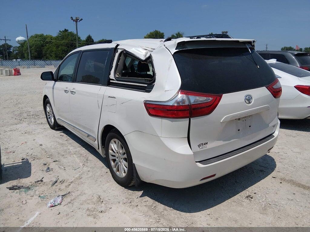 5TDYK3DC0FS563350 2015 TOYOTA SIENNA photo no. 3
