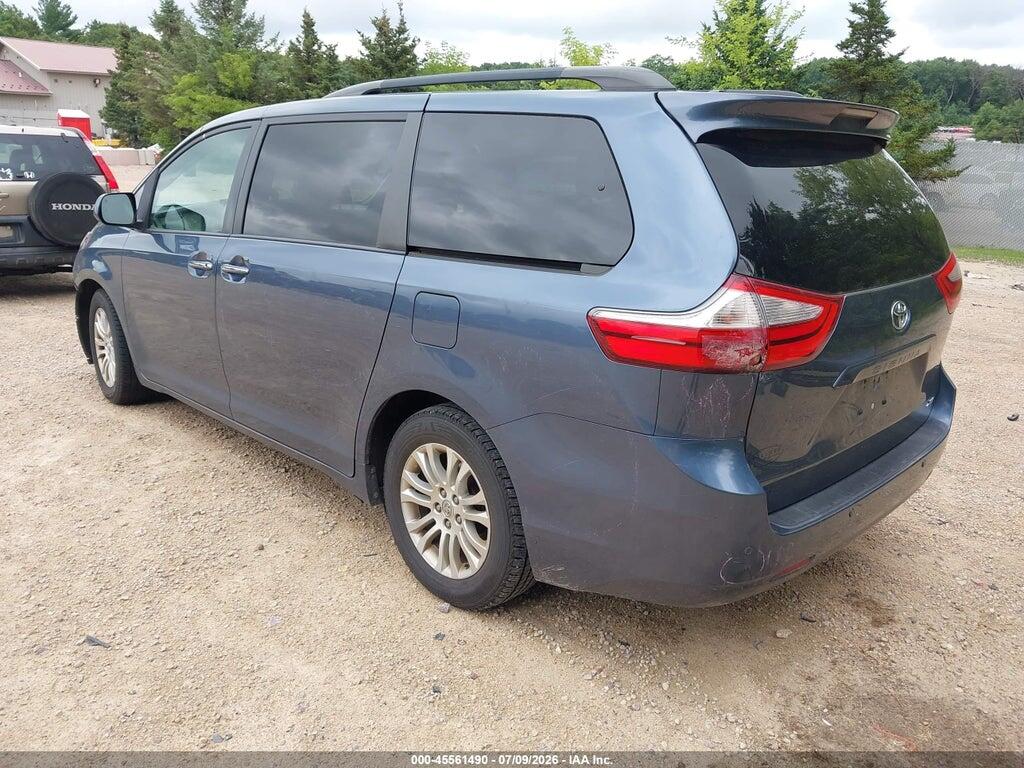 5TDYK3DC6FS635068 2015 TOYOTA SIENNA photo no. 3