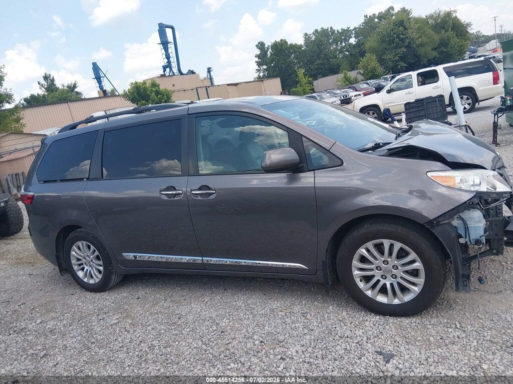 5TDYK3DC2FS647377 2015 TOYOTA SIENNA photo no. 12