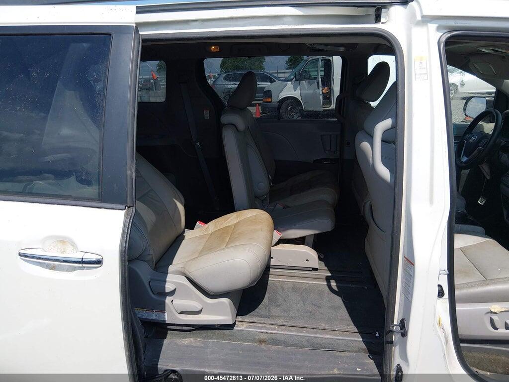 5TDYK3DC2FS683795 2015 TOYOTA SIENNA photo no. 8