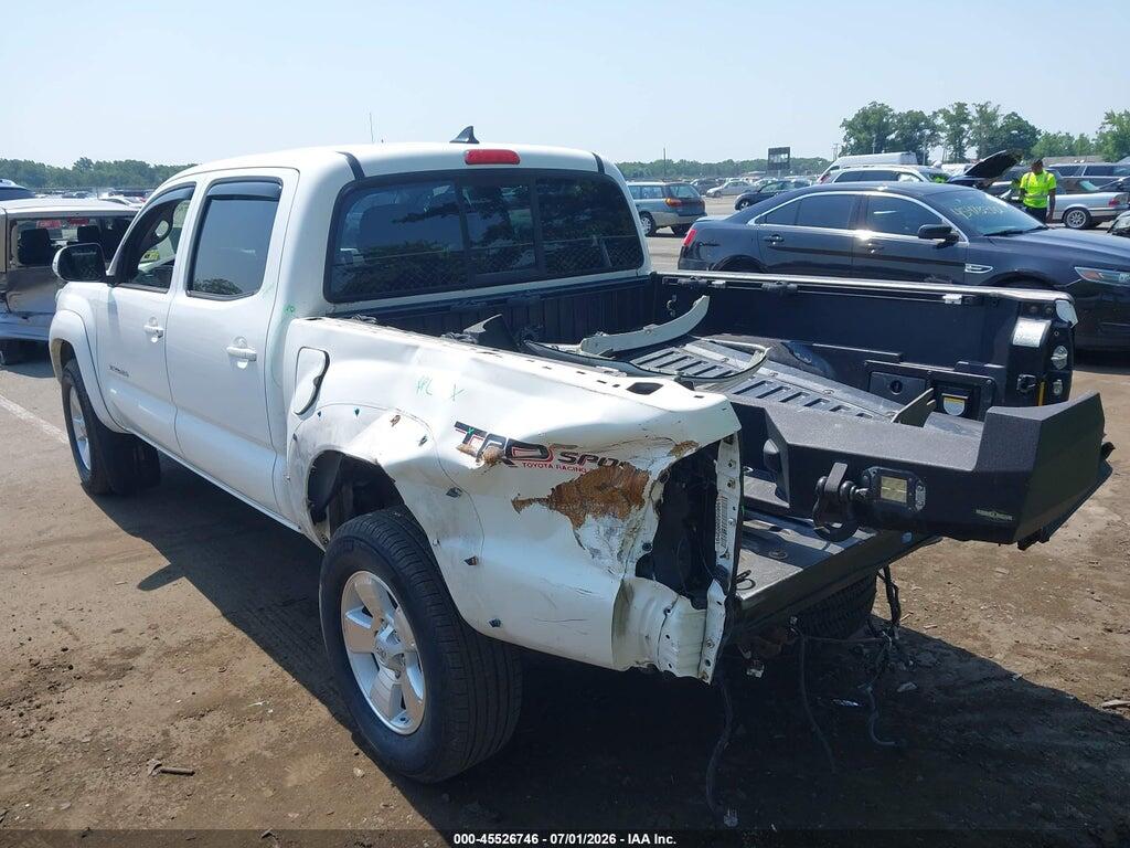 5TFLU4EN4FX132627 2015 TOYOTA TACOMA photo no. 3