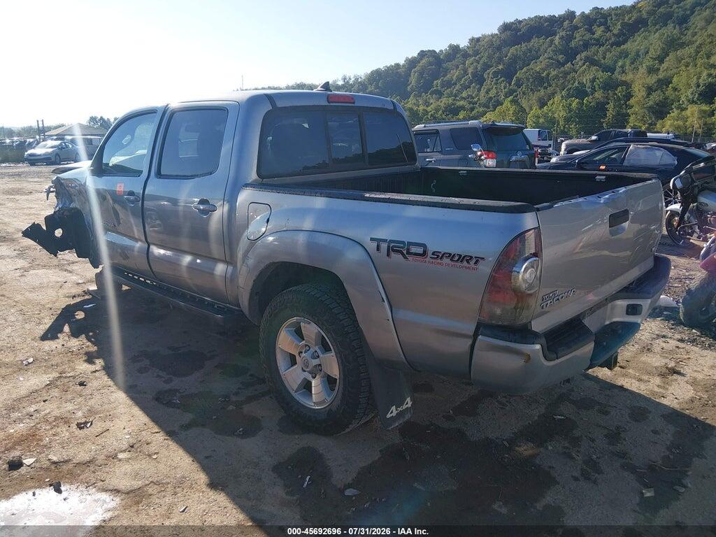 3TMLU4EN1FM197361 2015 TOYOTA TACOMA photo no. 3