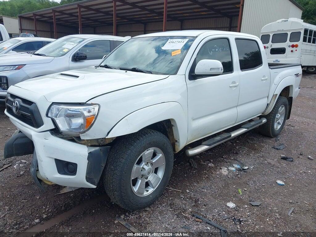 3TMLU4EN7FM189863 2015 TOYOTA TACOMA photo no. 2