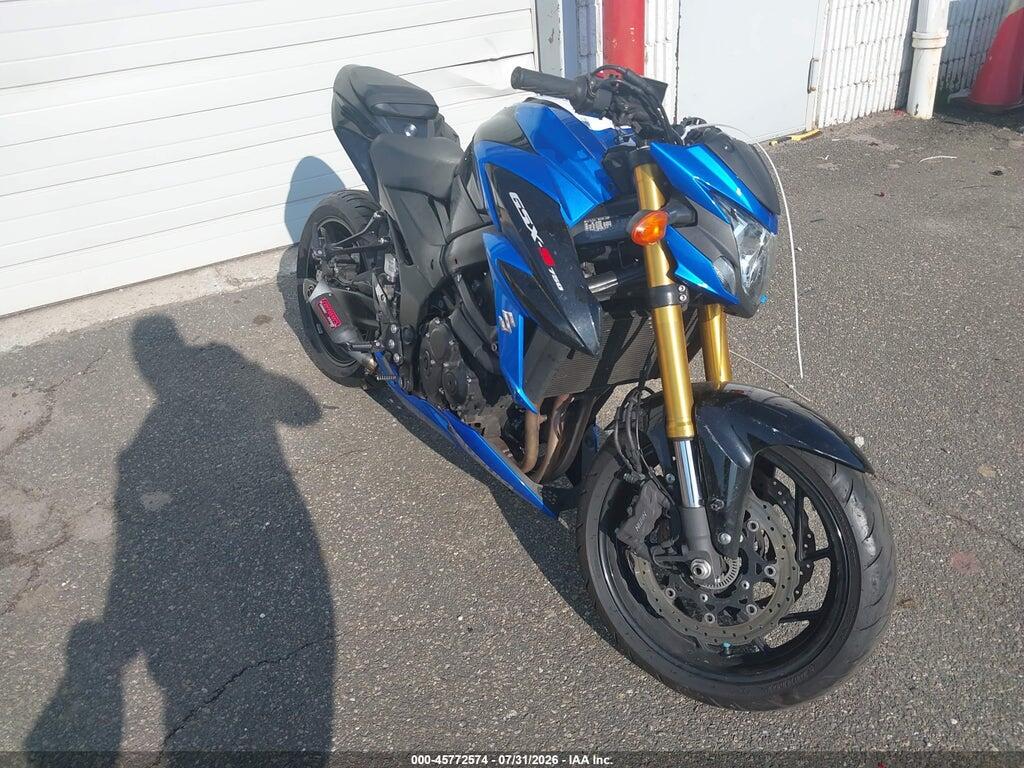 2018 SUZUKI GSX-S750 JS1C533B1J2101044